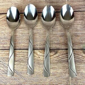 Cambridge Stainless Steel Set of Four Tablespoons